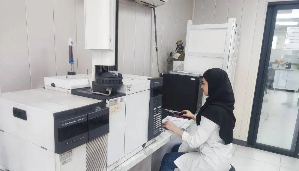 انجام بیش از 450 آزمون باقیمانده سموم، آفت کش و محصولات جانبی مواد گندزدا در منابع تأمین آب استان فارس