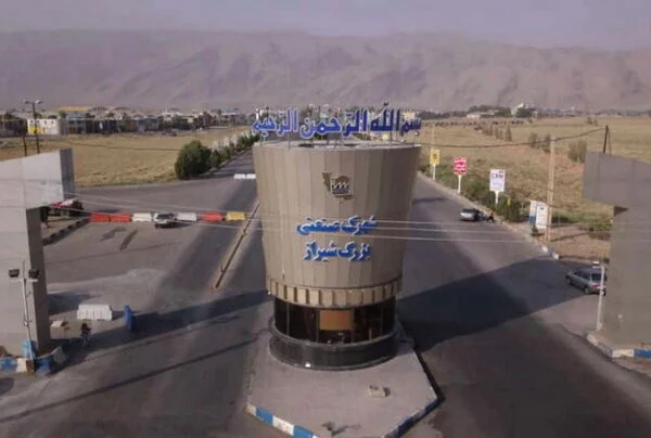 تلاش جهادی 3800واحد فعال در شهرک‌ها و نواحی صنعتی فارس برای تولید مستمر و بی وقفه