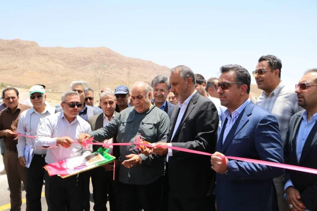 شتاب در توسعه محورهای ترانزیتی جنوب کشور با اعتباري بالغ بر ١٤هزار ميليارد ريال