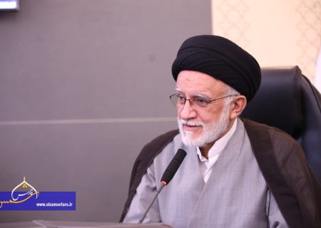 خسارت برخی از مفسدین به مردم بسیار بیشتر از فتنه گران در خیابان است