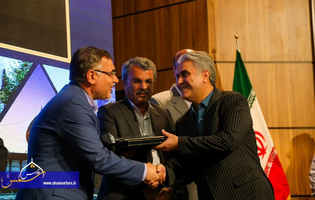 مقام برتر آبفا شیراز برای پنجمین سال متوالی در جشنواره شهید رجایی