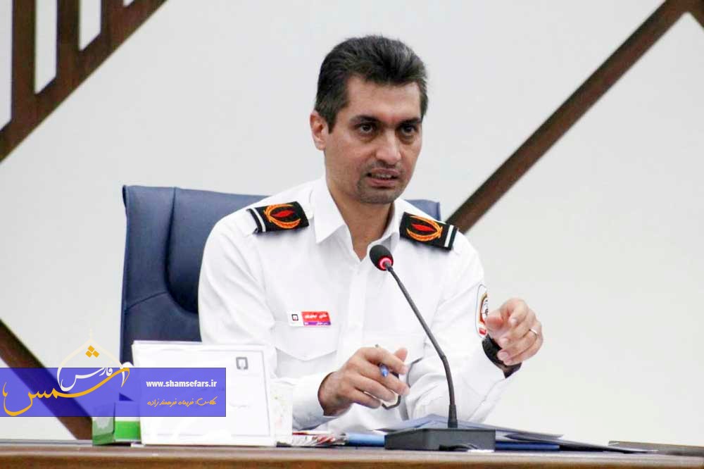 آتش نشانان همواره کنار مردم