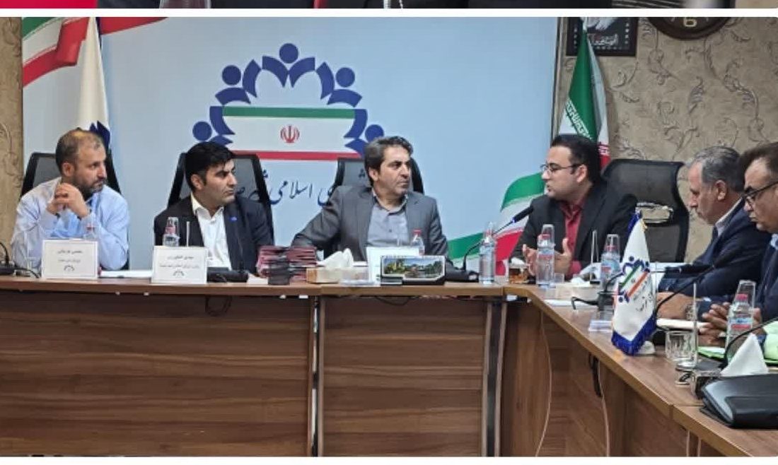 حضور مدیرکل انتقال خون فارس در جلسه شورای شهر صدرا