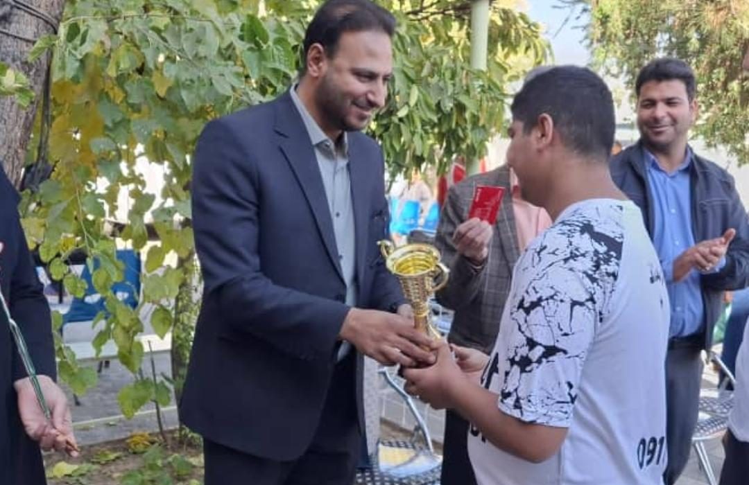 برگزاری نخستین المپیاد فرهنگی و ورزشی افراد دارای اختلال اعصاب و روان در شیراز