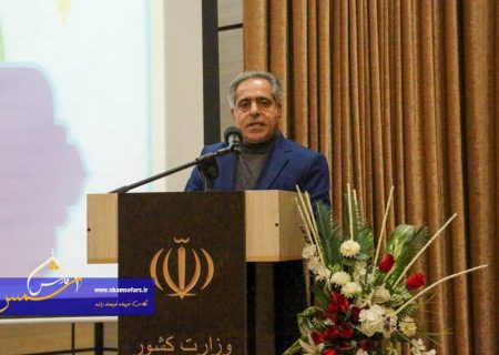 درخشش کم نظیر دانش‌آموزان و فرهنگیان ناحیه سه شیراز در عرصه‌ی قرآن و عترت
