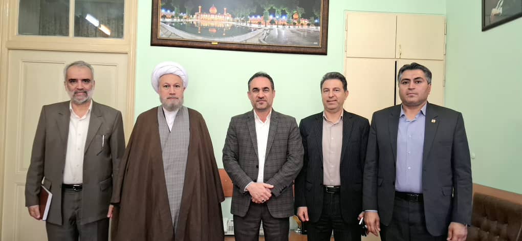 دیدار مدیرعامل شرکت شهرکهای صنعتی فارس با نماینده معزز ولیفقیه در استان فارس