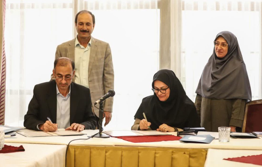 امضای تفاهم‌نامه همکاری میان محیط زیست فارس و یزد برای حفاظت از زیستگاه‌های مشترک