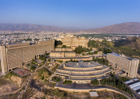 آیین گرامیداشت مقام استاد و تقدیر از سرآمدان دانشگاه شیراز برگزار شد