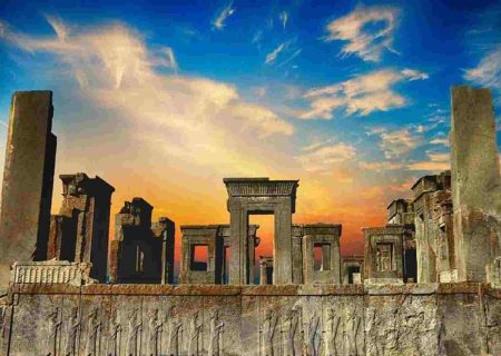 تخت‌جمشید میزبان آیین ملی شب یلدا