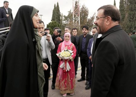 سفر وزیر راه و شهرسازی به استان فارس همزمان با دهه فجر