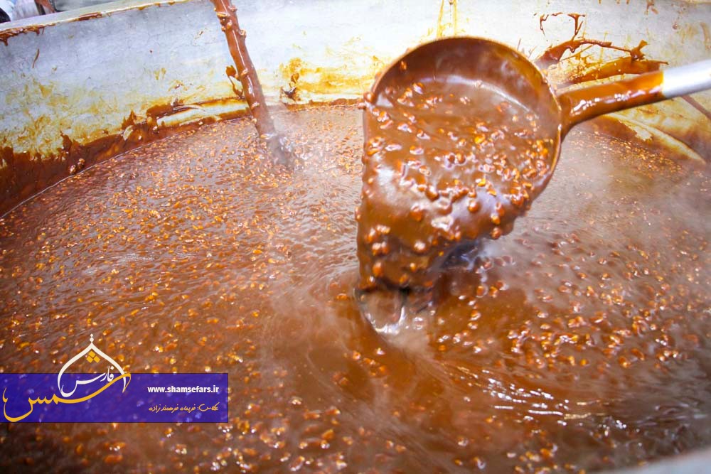 گزارش تصویری | پخت سمنی به عشق حضرت مهدی(عج)