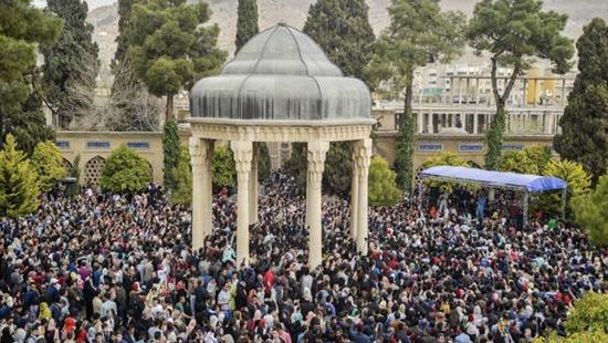 هم‌افزایی دستگاه‌های خدمات‌رسان، محور میزبانی شایسته شیراز در نوروز ۱۴۰۵