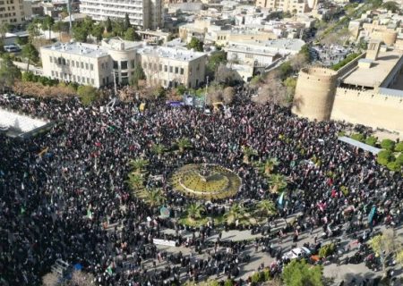 بیعت با سومین رهبر انقلاب اسلامی در شیراز
