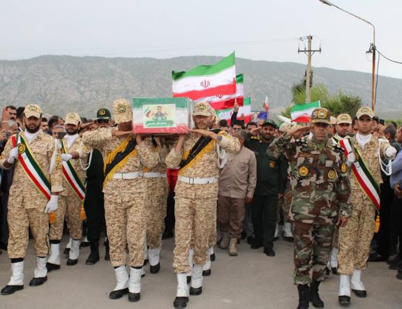 تشییع پیکر شهید “محمدباقر محمدی”، شهید صنعت برق فارس در کوهچنار