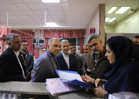 بازدید رییس مرکز روابط عمومی و اطلاع‌رسانی وزارت بهداشت از مراکز درمانی شیراز
