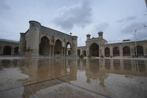 افتتاح ۲۱ مسجد مرمت شده در منطقه تاریخی فرهنگی شیراز