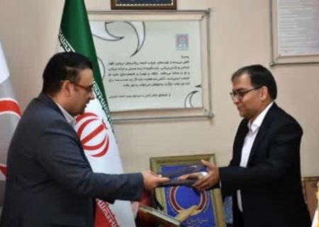 انعقاد تفاهم‌نامه سه‌ساله میان اداره‌کل صمت فارس و اداره‌کل انتقال خون استان