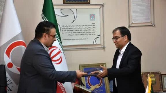 انعقاد تفاهمنامه سهساله میان ادارهکل صمت فارس و ادارهکل انتقال خون استان