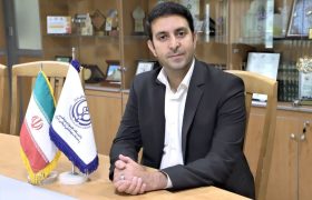 تقدیر استاندار فارس از روابط عمومی دانشگاه علوم پزشکی شیراز به عنوان روابط عمومی منتخب استان فارس در اطلاع‌رسانی و جریان‌سازی رویدادهای ملی