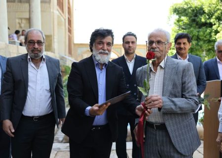 افتتاح هفته صنایع دستی در شیراز: تجلی هنر سنگ تراشی و تقدیر از هنرمندان