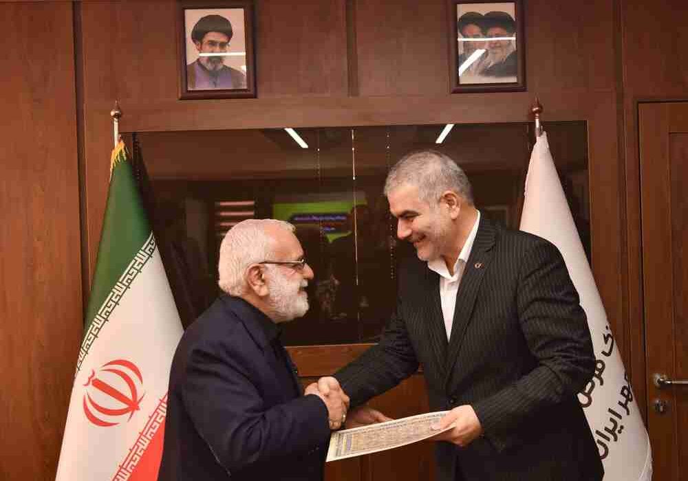 تقدیر رئیس کمیته امداد خمینی (ره) از بانک مهر ایران در ایجاد فرصت‌های اشتغال برای مددجویان