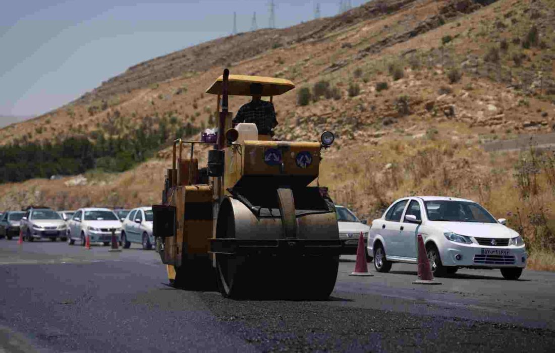 آغاز عملیات ضربتی بهسازی و روکش آسفالت کمربندی شیراز؛ گامی بلند در ارتقای ایمنی محورهای مواصلاتی فارس
