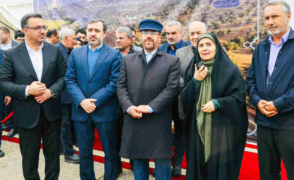راه و شهرسازی فارس رتبه نخست جذب اعتبارات ملی کشور را کسب کرد