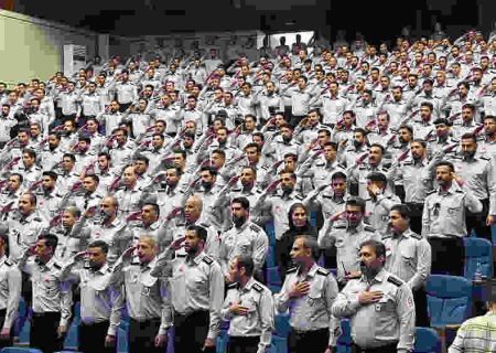 ورود حماسه‌سازان ایمنی تازه‌نفس به سنگر ایثار و فداکاری/ خدمت ۳۲۸ آتش‌نشان جدید پس از دوره تکاوری و توانمندسازی آغاز شد