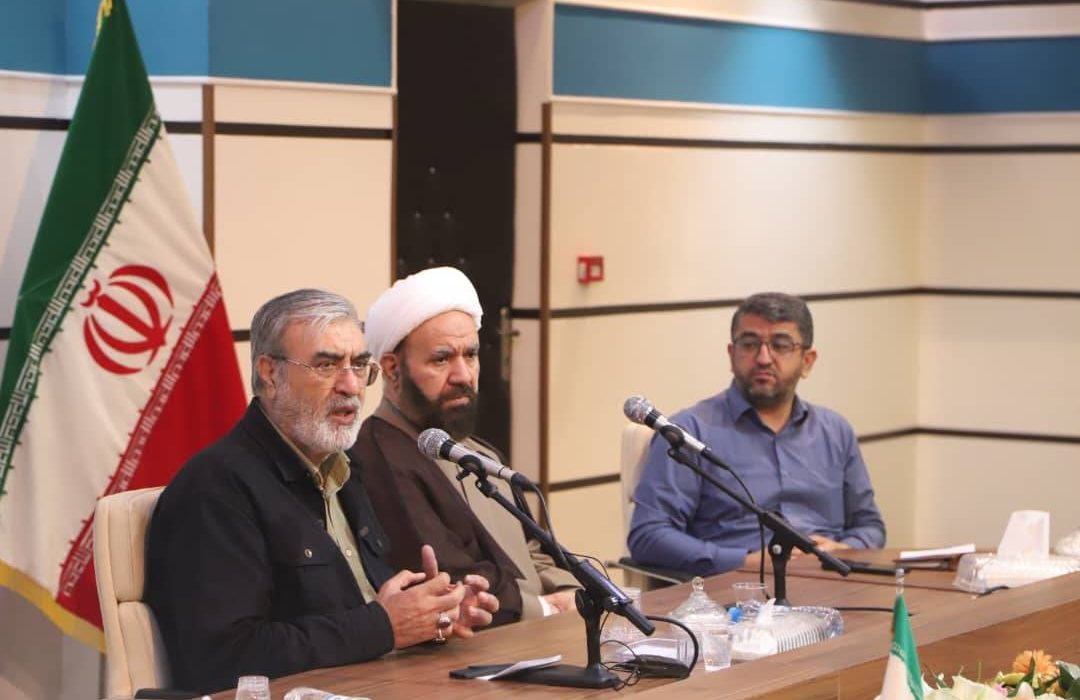 امریکا که به دنبال براندازی ایران بود؛ به بازکردن تنگه هرمز راضی شده!