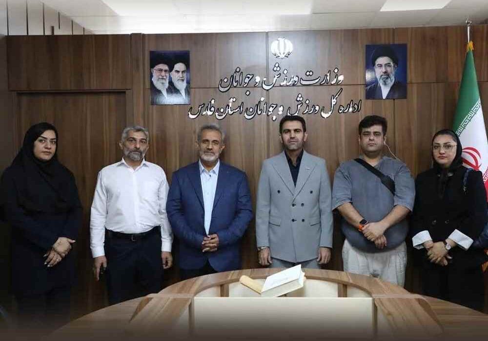 بررسی مسائل و برنامههای هیات کونگفو فارس در دیدار با سرپرست ادارهکل ورزش و جوانان فارس