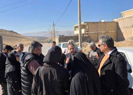 بررسی فنی روند اجرایی طرح‌های آبرسانی روستای گیاهزار در حضور اصحاب رسانه