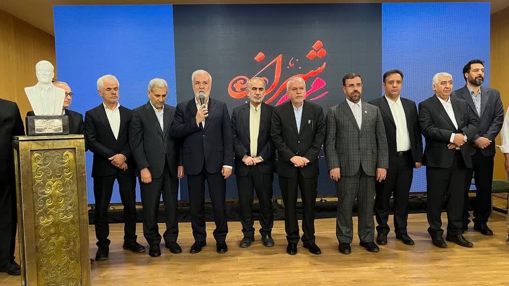 رونمایی از سردیس «محمدحسن اسدی» در رویداد ملی گردشگری مهر ایران